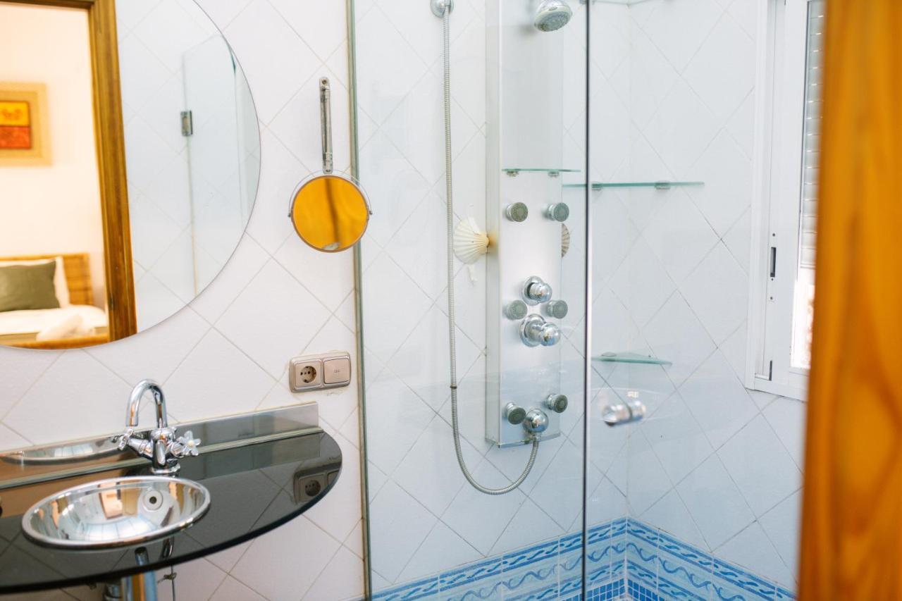 Гостевой дом Casa Luxury "El Olivo De Cordoba" Con Jacuzzi Y Parking Privado Экстерьер фото
