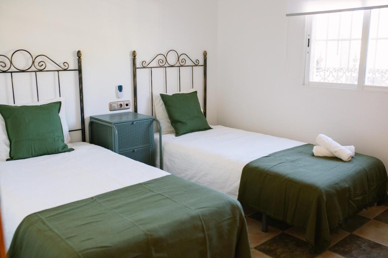 Гостевой дом Casa Luxury "El Olivo De Cordoba" Con Jacuzzi Y Parking Privado Экстерьер фото